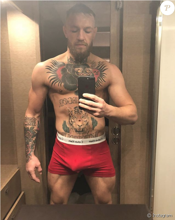 Conor Mcgregor, Selfie Sur Instagram Le 20 Juillet - Conor Mcgregor Underwear Clipart (950x750), Png Download