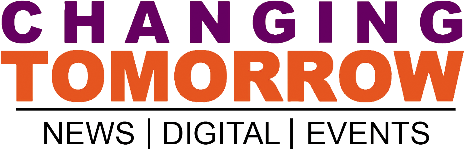 Chat Logo Png - London Chamber Of Commerce & Industry Clipart (1509x532), Png Download