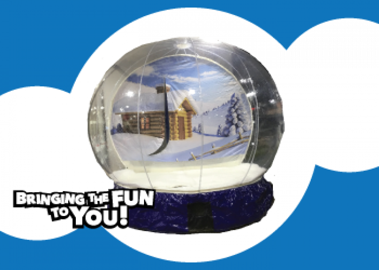 Inflatable Snow Globe - Inflatable Clipart (750x535), Png Download