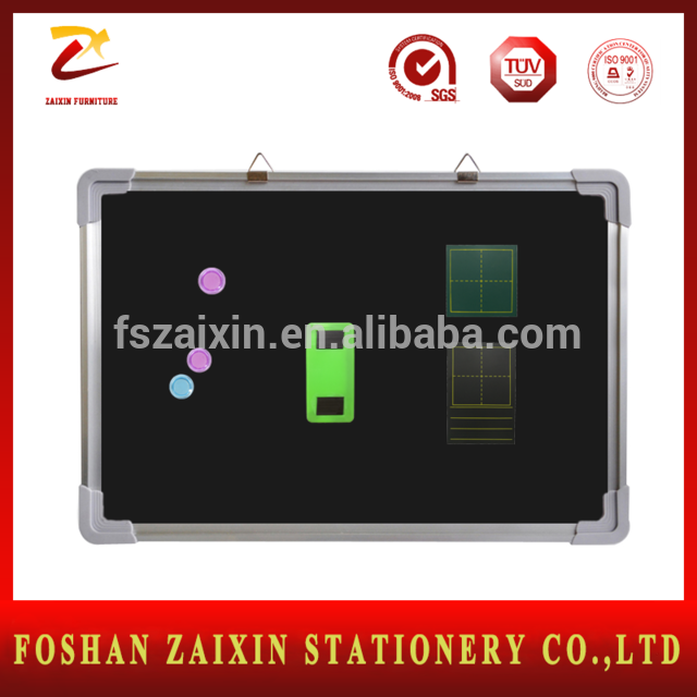 Small Size Blackboard Black Board With Chalk Marker - Whiteboard Clipart (640x640), Png Download