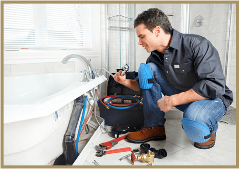 Plumber Fixing Bathtub - Handyman Plumber Clipart (950x345), Png Download