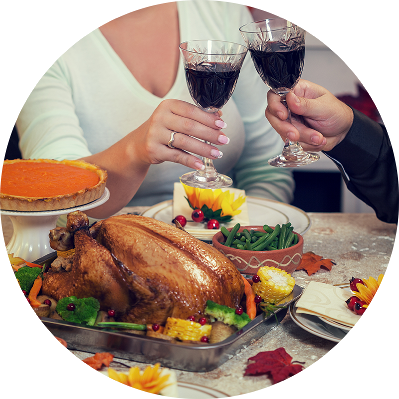 Ten Ways To Save Water This Holiday Season - Wine Toast On Thanksgiving Clipart (800x800), Png Download