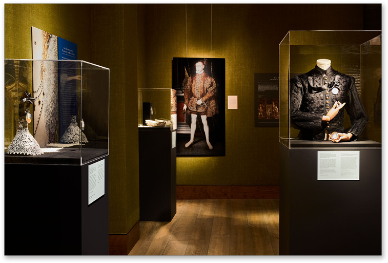 Jewel In The Hand Exhibition 7 Clipart (800x800), Png Download