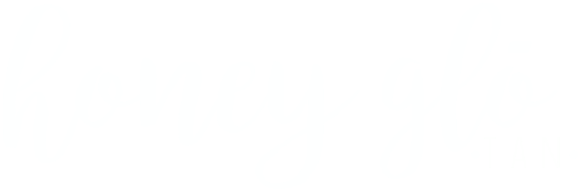 Honeyglo - Logo - White - Calligraphy Clipart (925x388), Png Download