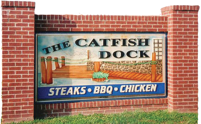 The Catfish Dock Restaurant - Brick Clipart (741x435), Png Download