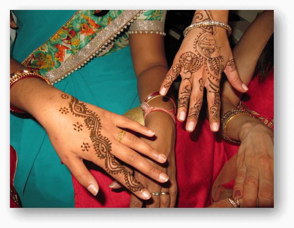 Hands Decorated With Mehndi Designs - Marriage Clipart (948x736), Png Download
