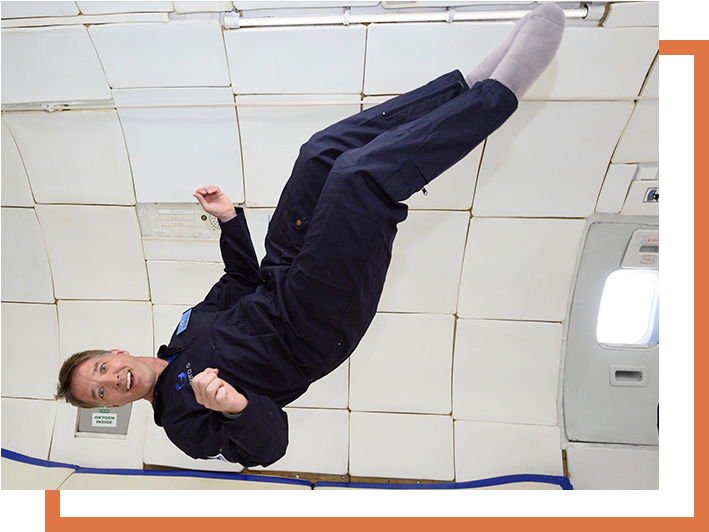 The Zero-gravity Experience - Acrobatics Clipart (775x572), Png Download