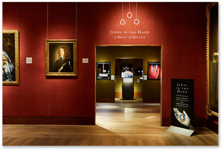 Jewel In The Hand Take The Tour - Interior Design Clipart (800x800), Png Download