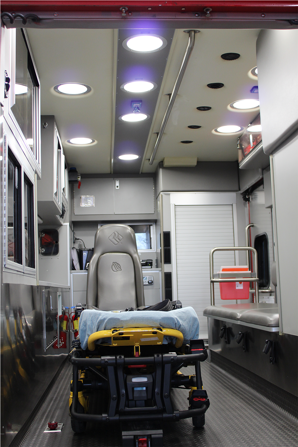 Vitalvio-ambulance - Car Clipart (1500x1500), Png Download