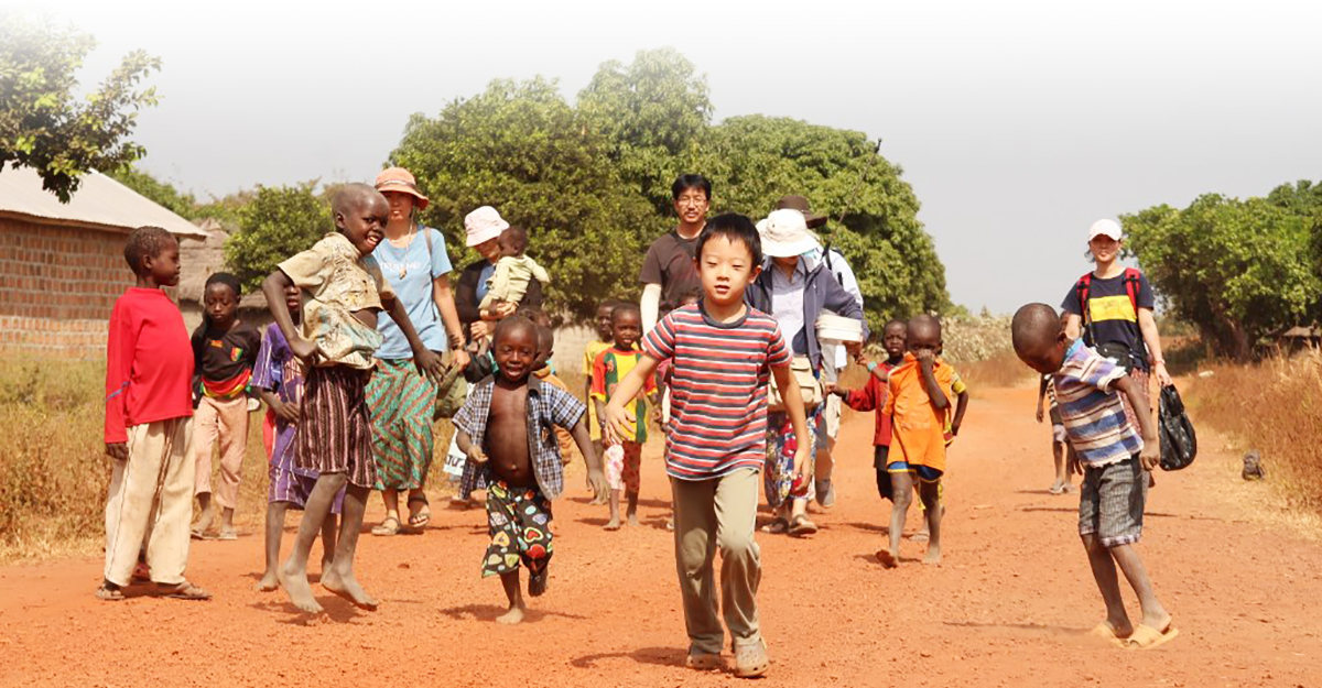 01 M24142 - Toddler Clipart (1200x625), Png Download