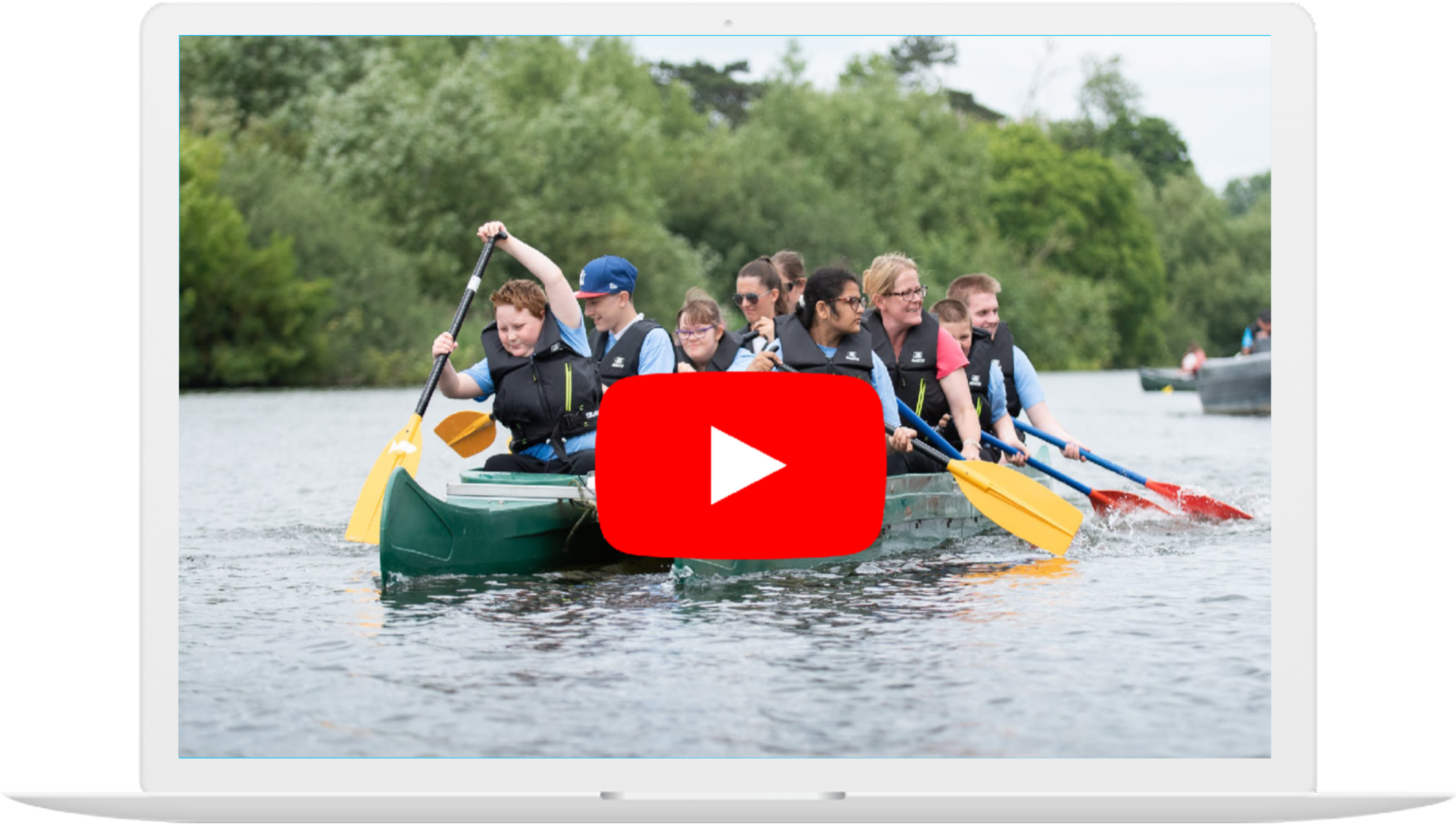 Water Sports And Accessible Wheely Boat For People - Paddle Clipart (2009x1130), Png Download