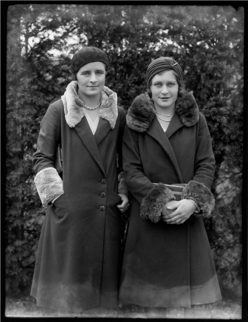 Mary Heeley Violet Owen 1930 - Vintage Clothing Clipart (1920x1080), Png Download