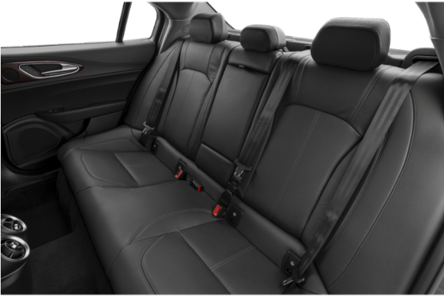 New 2019 Alfa Romeo Giulia Sport - 2019 Jeep Cherokee Latitude Seats Clipart (640x480), Png Download