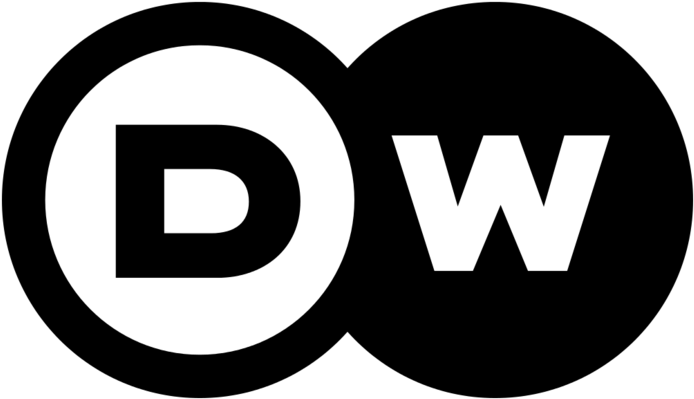 Dw Logo - Deutsche Welle Academy Clipart (800x450), Png Download
