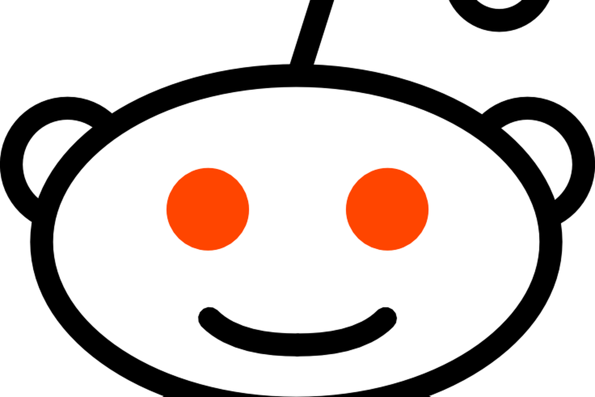 As Previously Mentioned, Reddit Presents A Wealth Of - Reddit Alien Head Png Clipart (700x467), Png Download