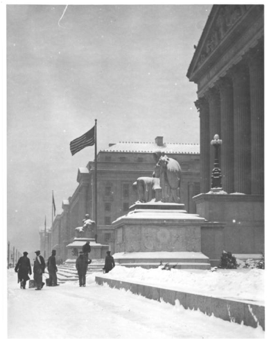 Photograph Of Workers Shoveling Snow From The National - Snow Clipart (1680x923), Png Download