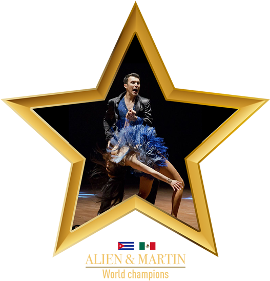 Bachata - Sitting Clipart (600x600), Png Download