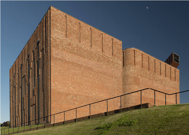 York Handmade Brick Helps Restore Iconic Scottish Church - Brutalist Architecture Clipart (809x460), Png Download