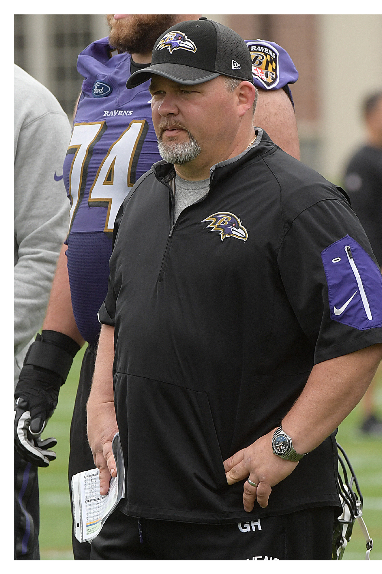 Meet The Players - Police Officer Clipart (2560x7500), Png Download