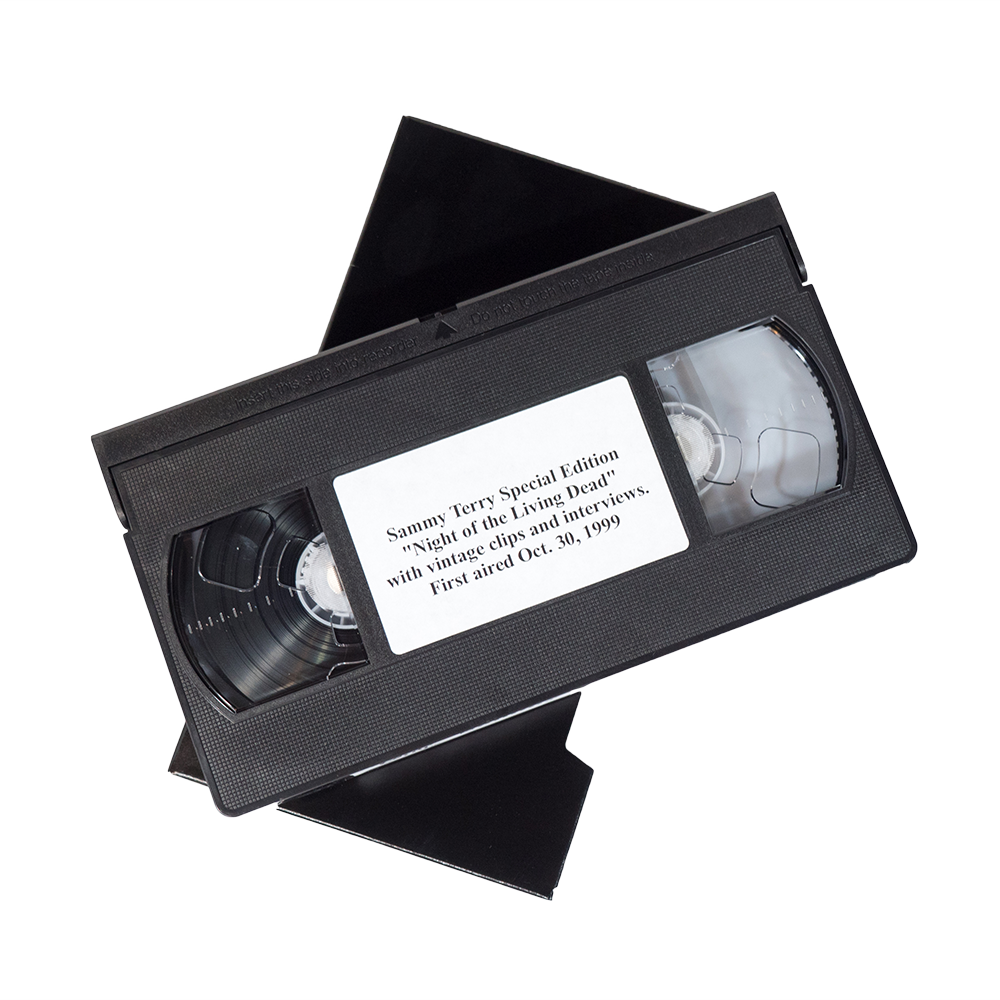 Vintage 1999 Vhs Special Edition “night Of The Living - Wallet Clipart (1000x1000), Png Download