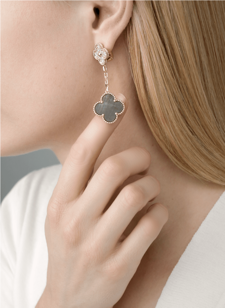 Van Cleef Arpels Alhambra Earrings Clipart (1070x1070), Png Download