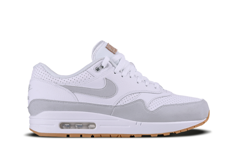 Sneakers Clipart (780x557), Png Download