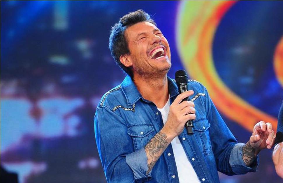 Tinelli Anunció Que Se Viene Un Bailando Con Políticos - Papa De Marcelo Tinelli Clipart (1140x640), Png Download