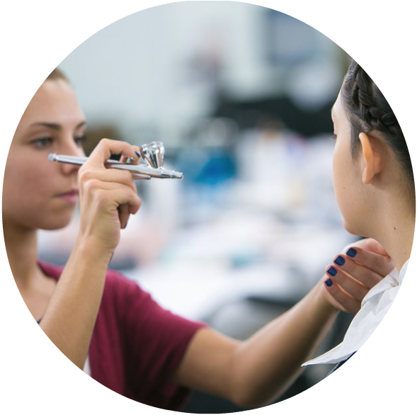 Airbrush - - Makeup Designory Airbrush Clipart (589x586), Png Download