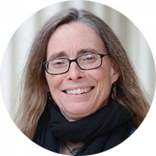 Anna Looking At Camera - Senior Citizen Clipart (600x600), Png Download