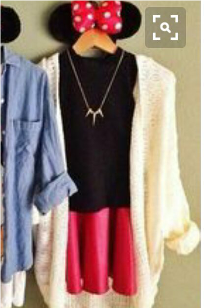 Cute Adult Outfits Disney World Clipart (720x720), Png Download