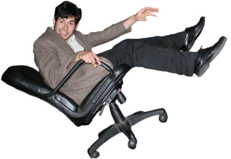 Колеса от офисного кресла. Кресло полулежа. Эргономическое компьютерное кресло. Человек развалился на стуле. Мужчина сидит в кресле.