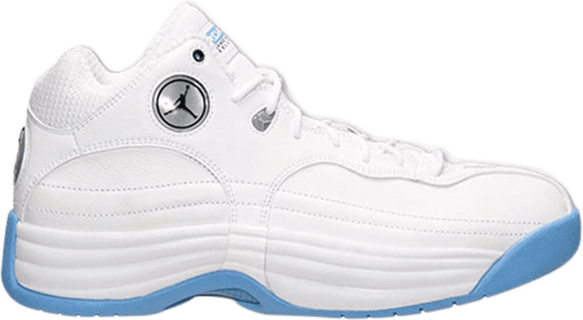 Jordan Jumpman Team - Sneakers Clipart (850x467), Png Download