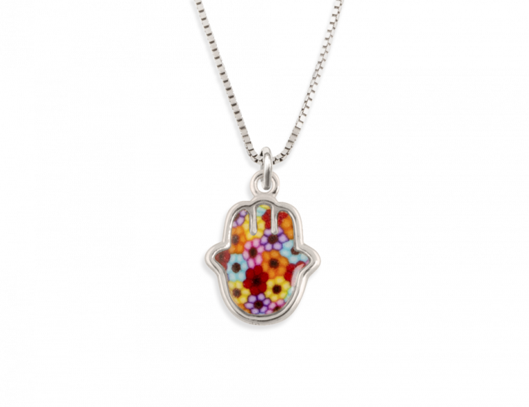 Pp G300 07 14kw 1534325714 Hamsa G300 Flowers - Locket Clipart (768x591), Png Download