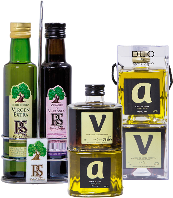 Extra Virgin Olive Oil On The Table - Glass Bottle Clipart (712x793), Png Download