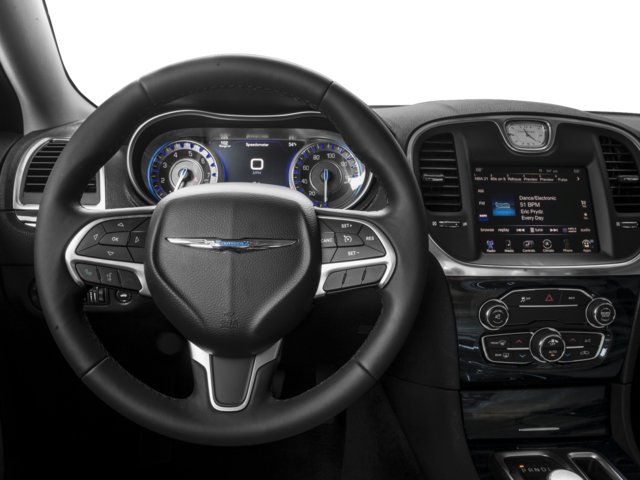 Pre-owned 2015 Chrysler 300c Platinum - Black 2015 Chrysler 300 Clipart (640x480), Png Download