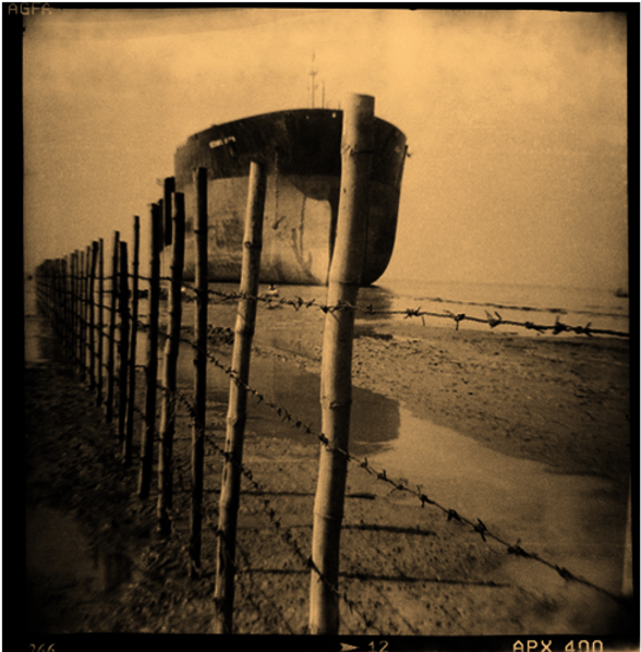 Metal Graves - Monochrome Clipart (1024x614), Png Download