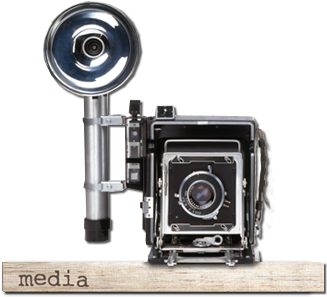 Tamal Yoga - Old Press Camera Clipart (1082x331), Png Download