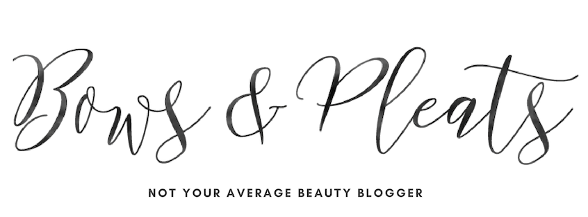 Bows And Pleats - Calligraphy Clipart (900x507), Png Download