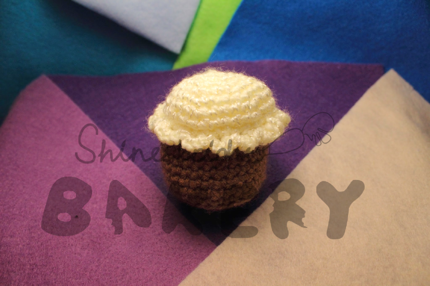 Cupk 2 Small - Cupcake Clipart (882x588), Png Download