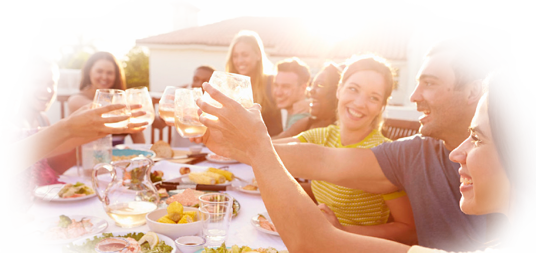 At Botularium We Want To Offer You The Crème De La - ホーム パーティー Clipart (1080x510), Png Download