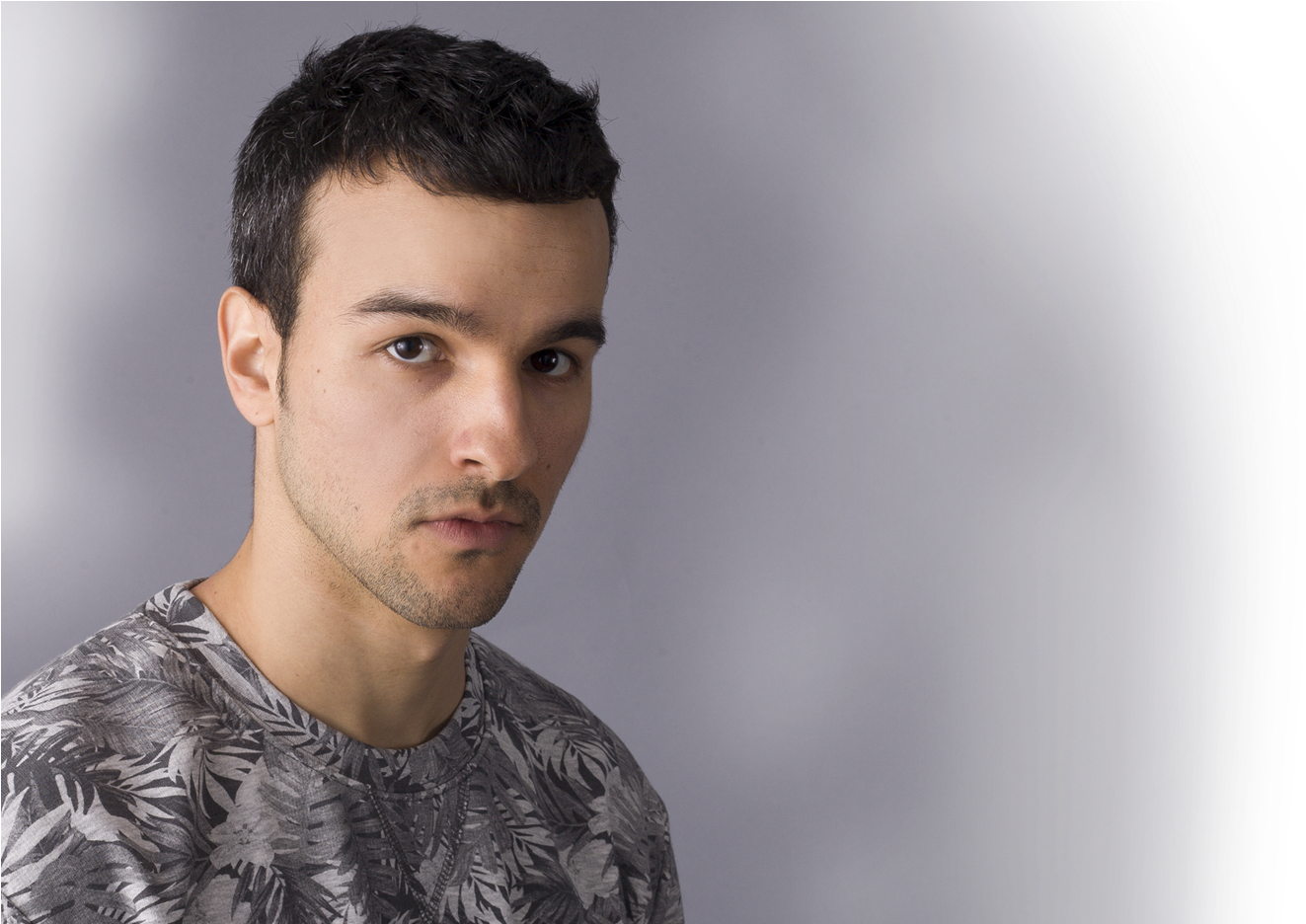 Gabriel Garzon Montano Girlfriend Clipart (1593x935), Png Download