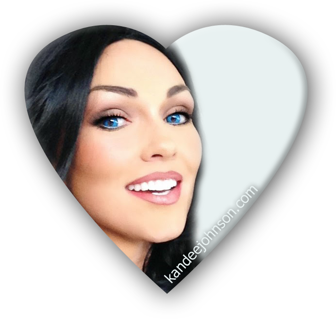 Kandee Johnson Skin Care For Anti Aging - Kandee Johnson Png Clipart (692x658), Png Download