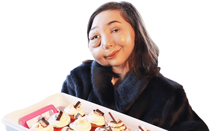 Nikki Lilly Meets - Nikki Cbbc Clipart (800x450), Png Download