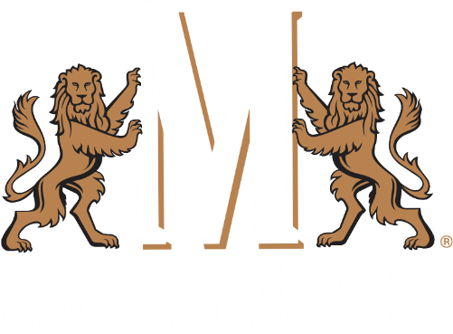 Hecha Con Dedicación Especial - Logo Modelo Especial Clipart (600x600), Png Download