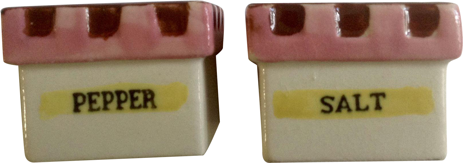 Vintage White Castle Salt And Pepper Shakers Ceramic - Earrings Clipart (1619x1619), Png Download