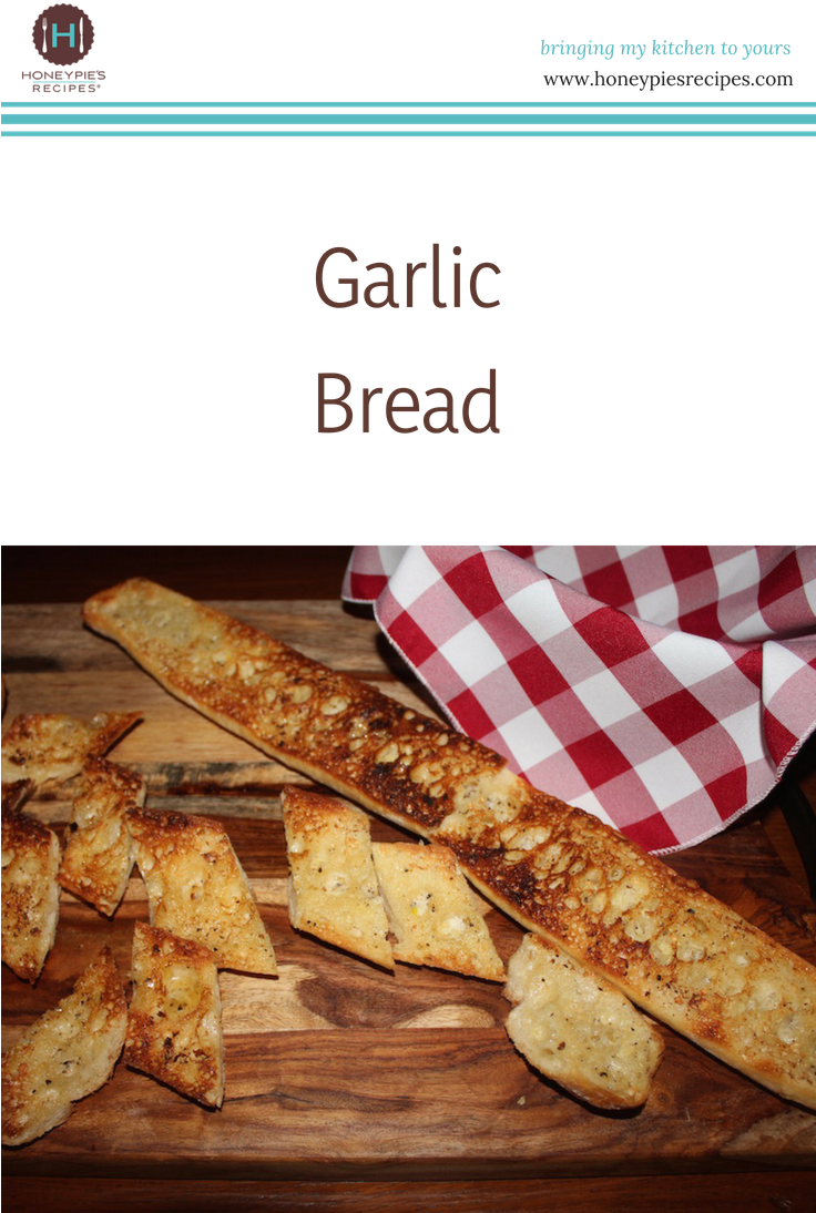 Garlic Bread Has A Crispy Crust And Soft, Buttery-garlicky - Junk Food Clipart (735x1102), Png Download