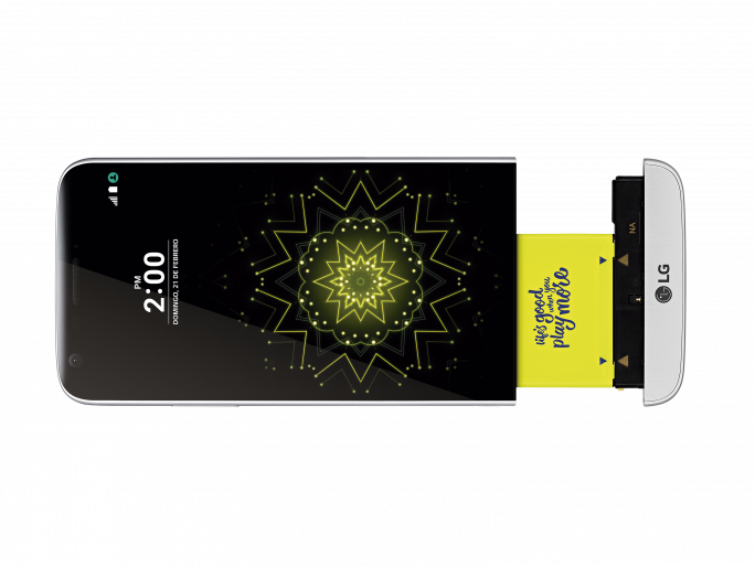 El Smartphone Modular Llega A España Por 699 Euros - Iphone Clipart (684x513), Png Download