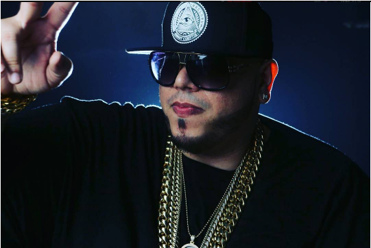 El Reguetonero Puertorriqueño Alexio La Bestia - Gentleman Clipart (790x444), Png Download