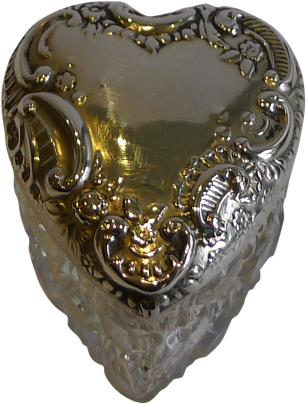 Small Antique Cut Crystal Heart Shaped Box - Heart Clipart (808x808), Png Download
