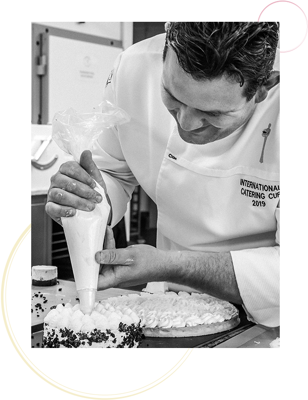 La Gastronomie Une Histoire Familiale - Baking Clipart (640x866), Png Download